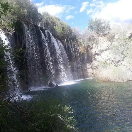 بيت ضيافة De Montana Ojos Del Cabriel El Vallecillo
